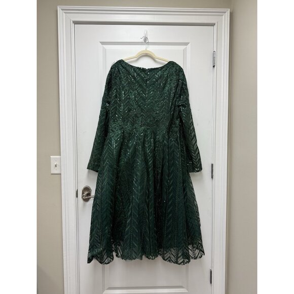 MAC DUGGAL Size 22 Green 20399 EMBELLISHED LONG SLEEVE WRAP OVER Cocktail DRESS - Picture 7 of 12